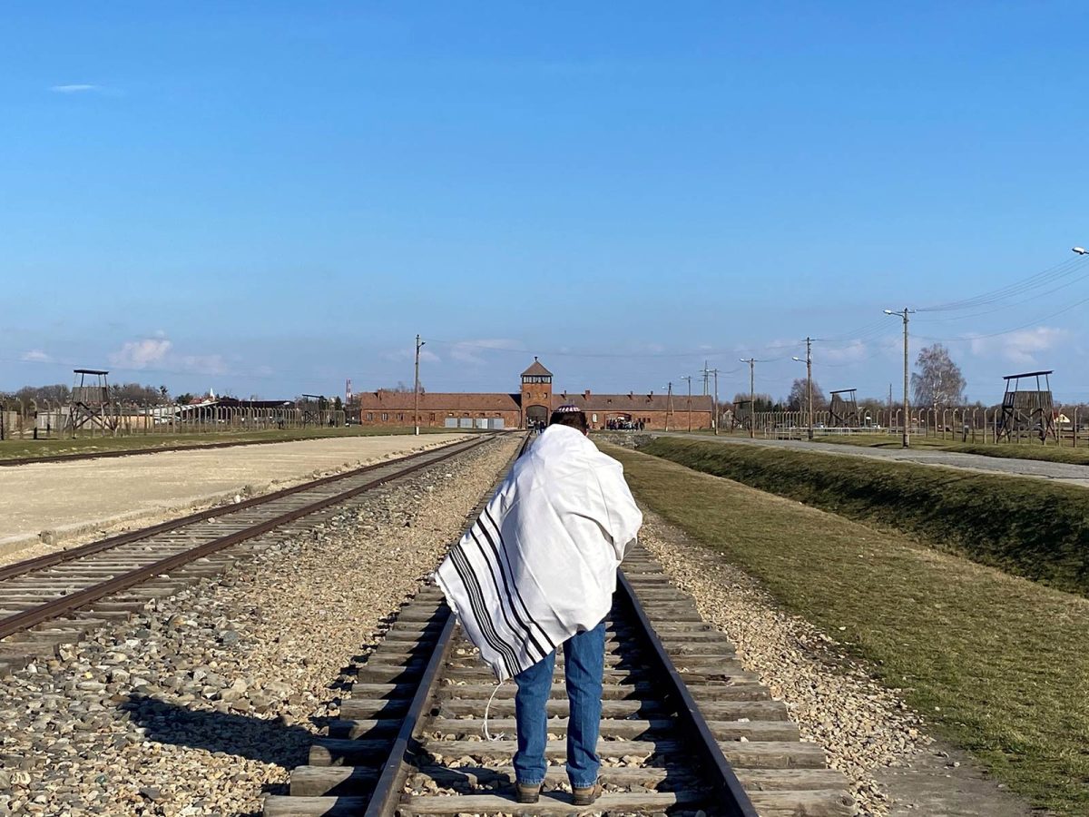 Embracing their memory (Auschwitz-Birkenau, Poland)